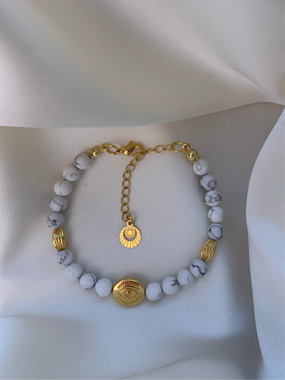 HOWLITE